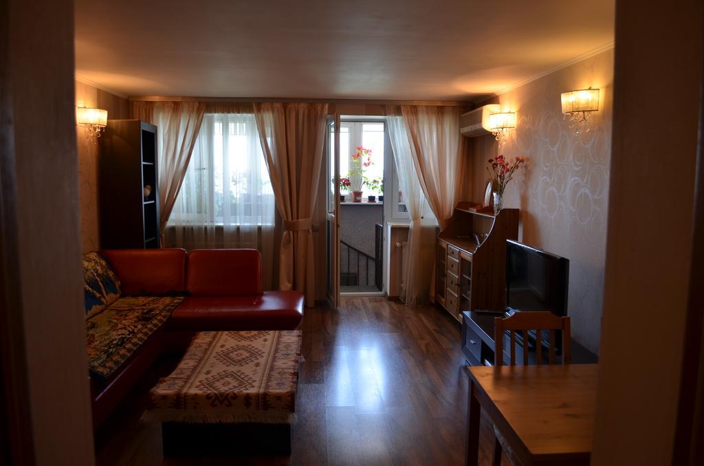 Holiday Home Sauvignon Одеса Екстериор снимка